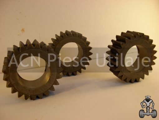 Pinion planetar pentru tractor Claas Ceres 326